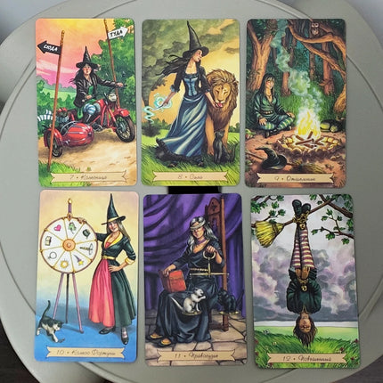 Everyday Witch Tarot in Russian Language 78 Pcs Fun, Practical, Easy-to-use Tarot Cards 10.3*6cm Based on Classic Rider Deck
