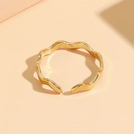New Fashion Stainless Steel Wave Open Rings for Women Female Adjustable Geometric Möbius Rings Non-fading Jewelry Gift Wholesale