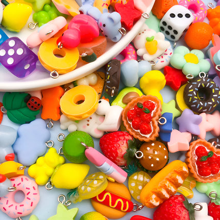 Random Assortment of Cartoon Charms: 10/20/30pcs Resin Pendants (Approx. 20mm), Resin Accessories for Kids' Handmade Jewelry.