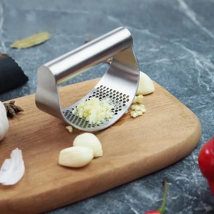 Upgraded Stainless Steel Garlic Press Squeezer Manual Garlic Ginger Rocker Crusher Garlic Cutting Mince Tools Kitchen Gadgets