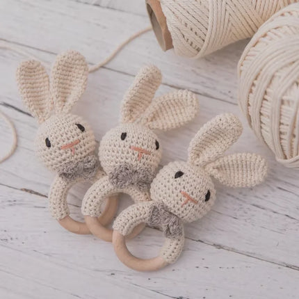 Wooden Rattle / Hochet Bois