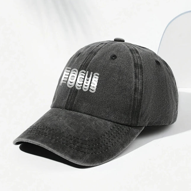 Classic unisex baseball cap with "FOCUS" print adjustable for daily leisure, outdoor sports, and travel