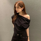 S / black