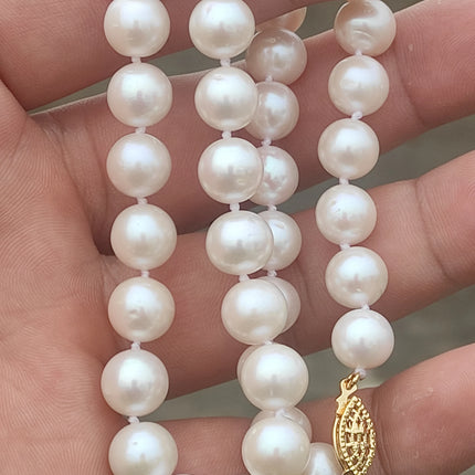 AAA++++8-9mm circular natural akoya white pearl necklace  18"