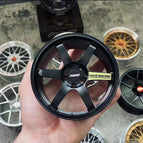 TE37 black