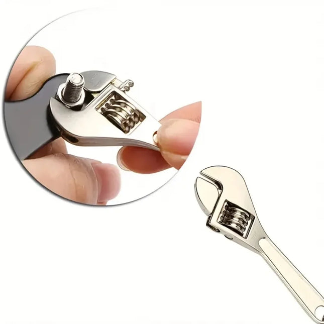 Keychain-Mounted Mini Repair Kit: 3-Piece Screwdrivers + Wrench for On-the-Go Bike & Motorcycle Fixes