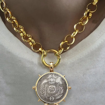 Hyperbole Gothic Cuban Chunky Necklace Women Queen Coin Holy Dollar Pendant Necklace Statement Hip hop Jewelry