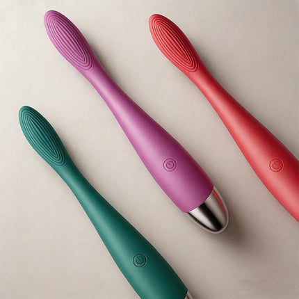 Adult toy vibrator, female adult sex toy, G-spot clitoral vibrator, clitoral stimulator, for couples' foreplay