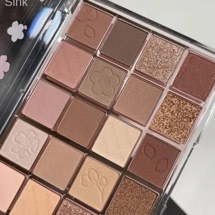 20 Colors Eyeshadow Palette Matte Makeup Products Women Cosmetics Korean New Beauty Health Long Lasting Eye Shadow Pallet