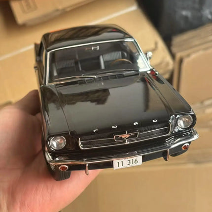 Defective Norev unboxed 1/18 scale Ford Mustang Haedtop Coupe alloy collectible car model ornaments souvenir die-cast metal toy