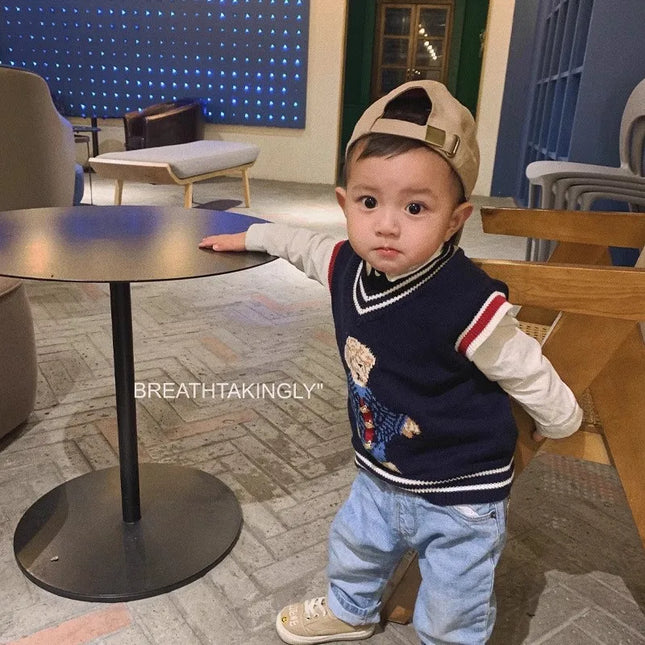 Vest Sweater for Kids Bear Knit Tops Sleeveless Christmas Knitted Pullover Cute Baby Boys Girls Clothes Children Sleeveless Tops