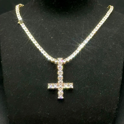 Aokaishen Cross Pendant Necklace Hip Hop Jewelry for Women AAAAA Cubic Zirconia
