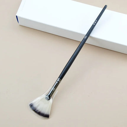 1pc Smudge Makeup Brushes Flat Eye Liner Make Up Brush Detail Precision Concealer Powder contour highlight artist cosmetic tools
