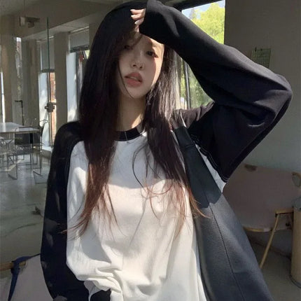 Casual Oversized T-Shirt Y2K Tops Harajuku Long Sleeve O-Neck T-Shirts Spring Autumn Black White Patchwork Tees Women Streetwear