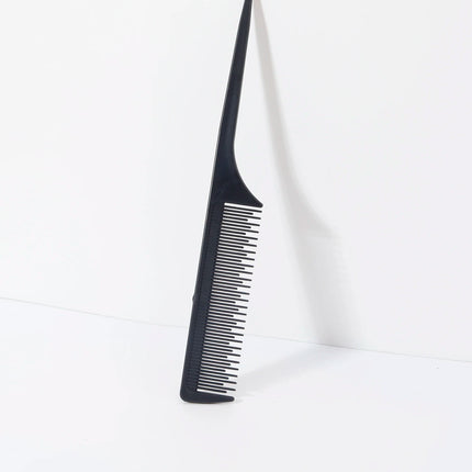 Carbon fiber hair comb, heat-resistant pointed tail comb, salon barber and home use,special for real hair wigs