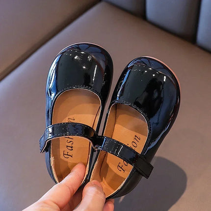 ‌Plain Patent Leather Ballet Flats for Baby Girls  Concise Round-Toe Mary Jane Shoes  Red/White Kids Soft Sole