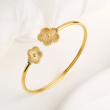 New Design Lucky Stainless Steel FIve Leaf Flower Bangle Ring Jewelry Set for Women Waterproof Fashion Jewelry Party Gift Clover