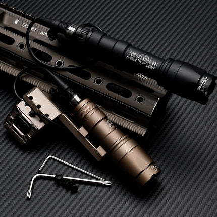 WADSN Airsoft Surefir M600C M600 M300 Tactical Scout Light AR15 Rifle Weapon Flashlight LED Hunting Spotlight SF M300A Gun lamp