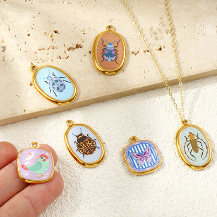 2 Pcs 304 Stainless Steel Insect Charms Oval Printed Ladybug Beetle Bird Butterfly 18K Gold Plated Pendants For DIY Necklace