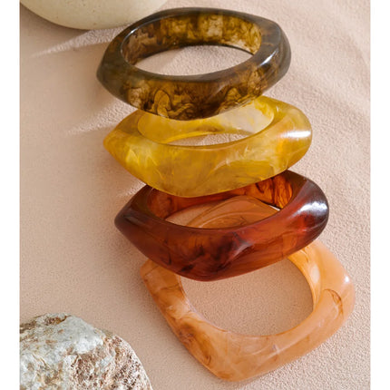 Yhpup 63mm Resin Thick Wrist Bracelet Bangle Autumn Winter Style Statement Jewelry 2025 Waterproof Coffee Amber Champagne Pink