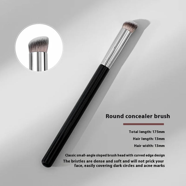 Single Soft Bristle Face Brush For Foundation Eyeshadow Powder And Concealer Application Portable Makeup Tool