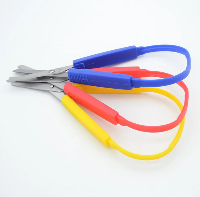 1Pcs Loop Scissors Colorful Grip Scissors Loop Handle Self-Opening Scissors Adaptive Cutting Scissors for Children Adults