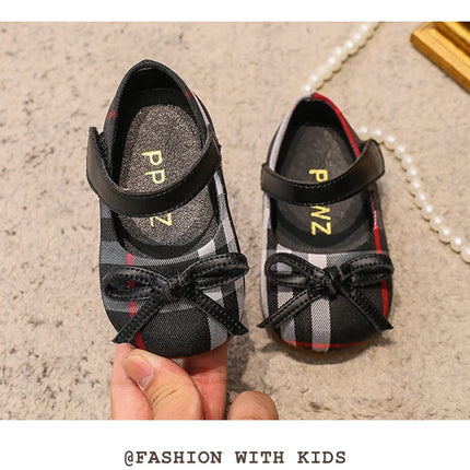 NEW Classic Winter Princess Shoes Baby Soft-solar Toddler Shoes Girl Children Plate Cloth Single Shoes 0-3 Years Old Bow Sandals