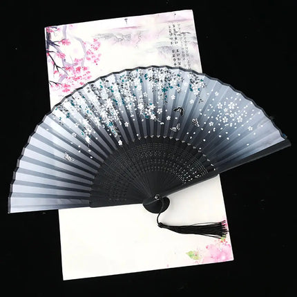 1 pcs Exiquisite Cat Patterns Summer Gift Cartoon Bamboo Wooden Folding Fan Fan Crafts Silk Fan Home Decoration