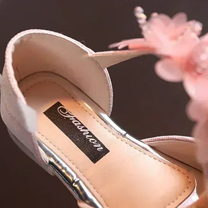 Summer New Style Children's Sandals Girls Fashion Rhinestone Flower Princess Shoes Little Girls Soft Soled Dance Shoes Girls