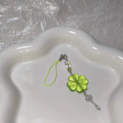 Y2K Lucky Four Leaves Clover Heart Key Ring Green Leaf Star Key Chain Cases for Phone Camera Korean Cute Beaded Couple Keychain