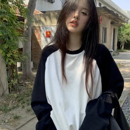 Casual Oversized T-Shirt Y2K Tops Harajuku Long Sleeve O-Neck T-Shirts Spring Autumn Black White Patchwork Tees Women Streetwear