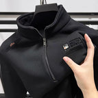 M / black