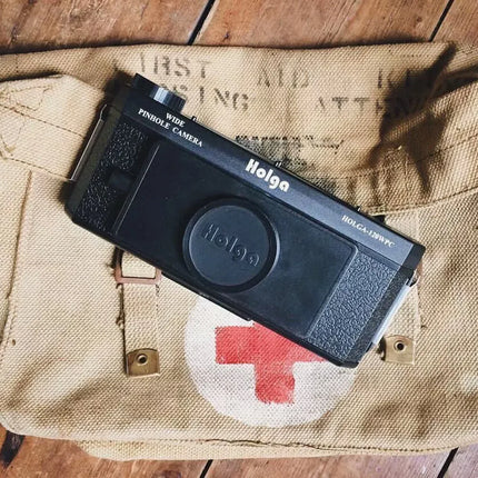 HOLGA 120WPC Retro 120 Film Camera Pinhole Small Hole Wide Angle Micro Hole Wide Film Camera No Lens 120 Pinhole Wide FilmCamera