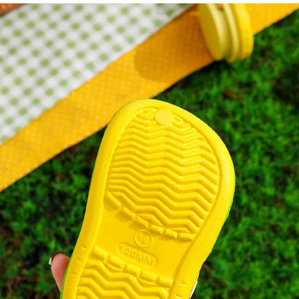 Summer Kids ShoesSandals Hole Children's Shoes Slippers Soft Anti-Skid Cartoon Design Hole Baby Shoes Sandy Beach For Boys Girls