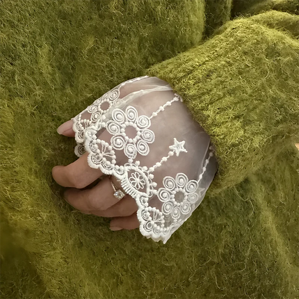 Detachable Cuffs Female Sweater Fake Sleeves Out Crochet Lace Floral Lace Horn Cuffs Embroidery Flounces Ruffles Sleeve Cover