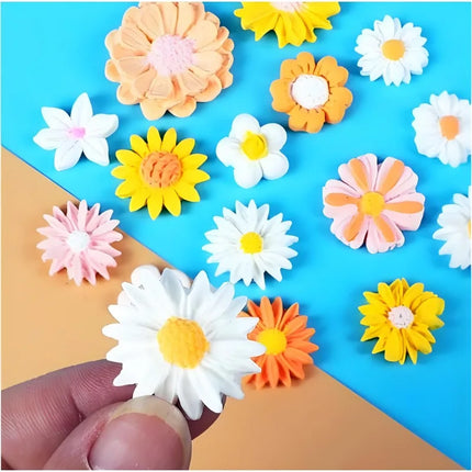 Mini Daisy Flower Silicone Mold DIY Decoration Cake Tools Chocolate 3D Mould Tools Wedding Birthday Decor Pastry Baking Mould