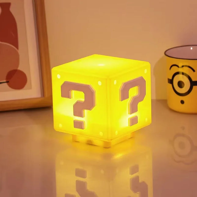 Super Mario Night Light with Music LED USB / Veilleuse Super Mario Musique LED