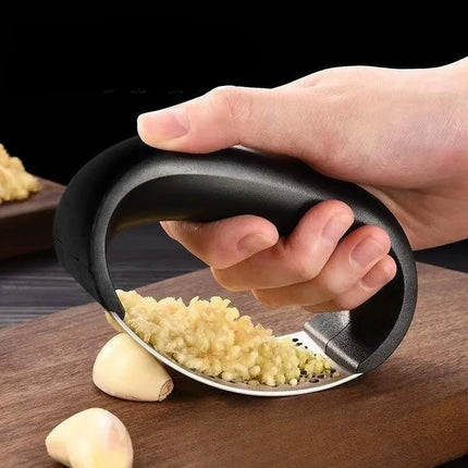 Stainless Steel Garlic Press Crusher Manual Garlic Mincer Chopping Garlic Ginger Fruit Vegetable Tool Kitchen Accessories Gadget