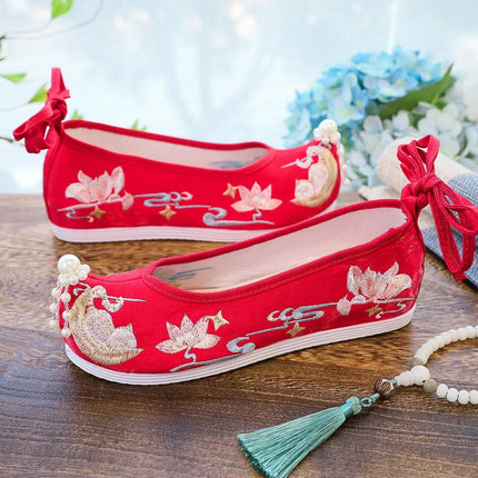 Chasing Moon Hot Sale Of The Season New Style Ming Dynasty Hanfu Shoes National Style Upturned Head Cotton Shoes Ancient Wedding