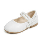 WHITE / 21