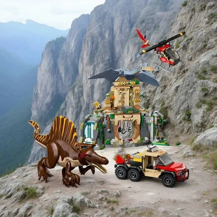 Spinosaurus and Fengshen Pterodactyl Aerial Mission Creative Series Model  Boys' Educational Dinosaur Puzzle Toy Gift Decoration