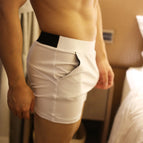 WHITE / M