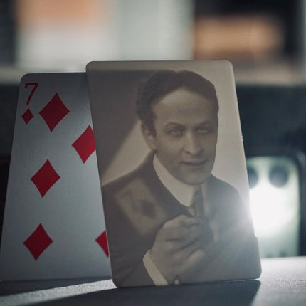 Houdini's Gift by John Cheung 3D Craftsmanship with A Classic Playing Card Visual Card Magic Tricks Props Light and Shadow