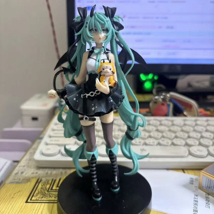 In stock Hatsune Miku Desktop Cute Action Figure 11cm Neko T-Shirt Ver. Anime Figurine Kawaii  Model Toy Gift