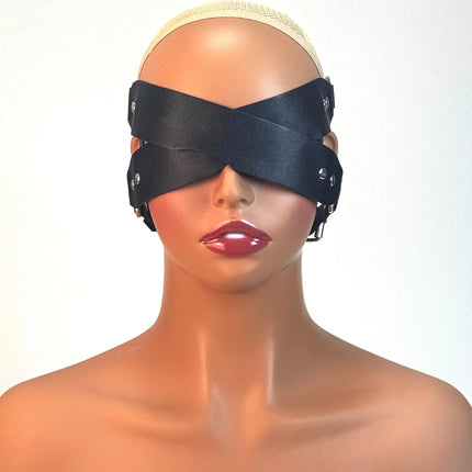 Women Fashion PU Leather Eye Mask Sexy Mask Rivet Role-playing Facial Halloween Party Erotic Disguise Adult Sex Toy