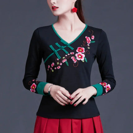Ethnic Style Streetwear Fashion Casual Women's Clothing Shirts for Women Vintage Clothes T-shirt Y2k Top Women's Clothes Embroidery