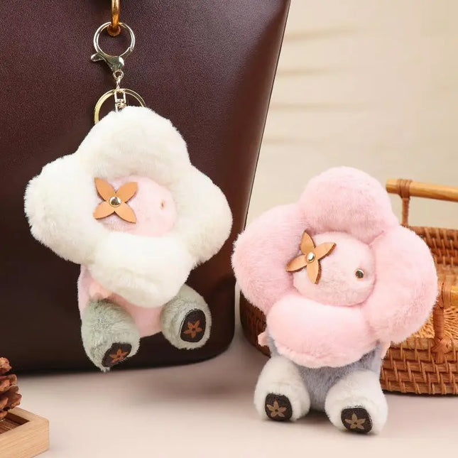 1PCS Sunflower Plush Hanging Ornament Backpack Hanging Chain Car Keychain Women's Bag Pendant