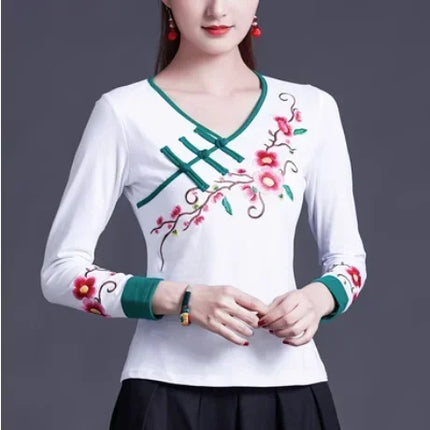 Ethnic Style Streetwear Fashion Casual Women's Clothing Shirts for Women Vintage Clothes T-shirt Y2k Top Women's Clothes Embroidery