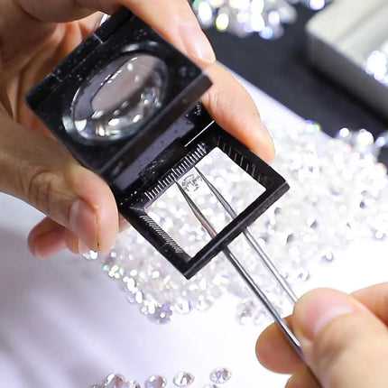 Lab Grwon Moissanite Diamond White D Color Small Sizes VVS1 Loose Stones From 0.9mm to 3.0mm Positive Pass Diamond Tester