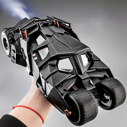 1:18 Cool Batmobile alloy model toys, exquisite desktop ornaments, cool sound and light spray, Christmas gifts